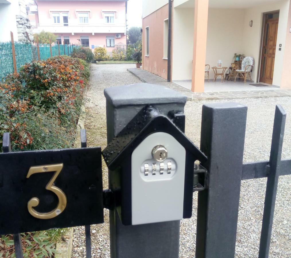 Ferienwohnung Casa Marisa Sirmione Exterior foto